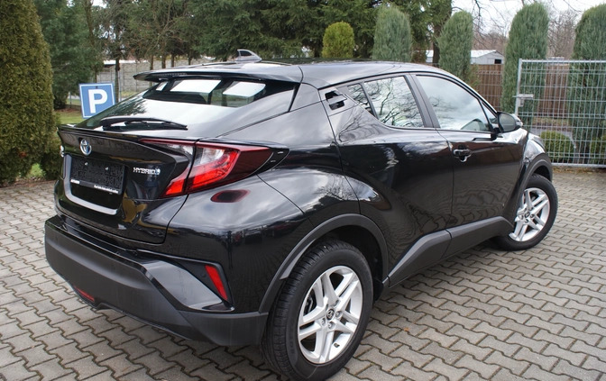 Toyota C-HR cena 97000 przebieg: 41000, rok produkcji 2020 z Włoszczowa małe 154